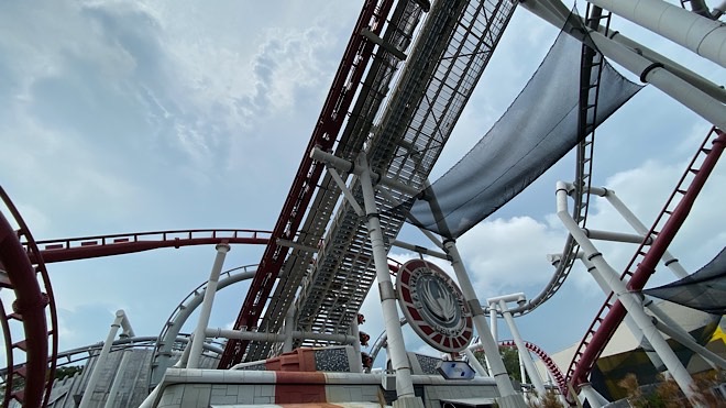 Battlestar Galactica: HUMAN vs. CYLON : : Universal Studios Singapore