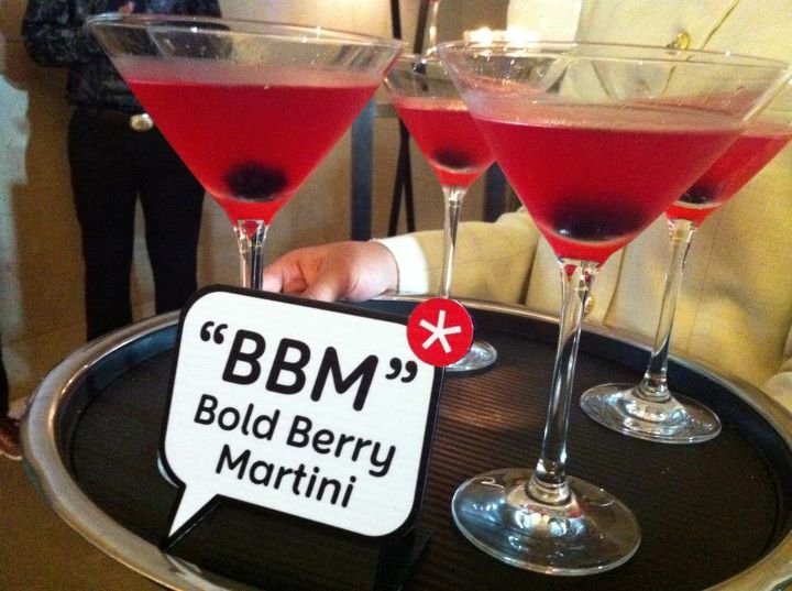 bold berry martini