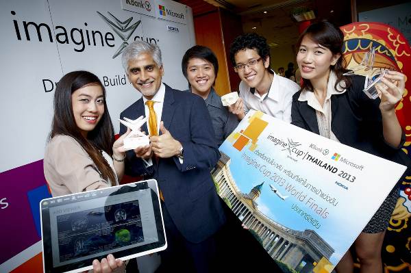 Myra team with Microsoft Thailand MD_resize