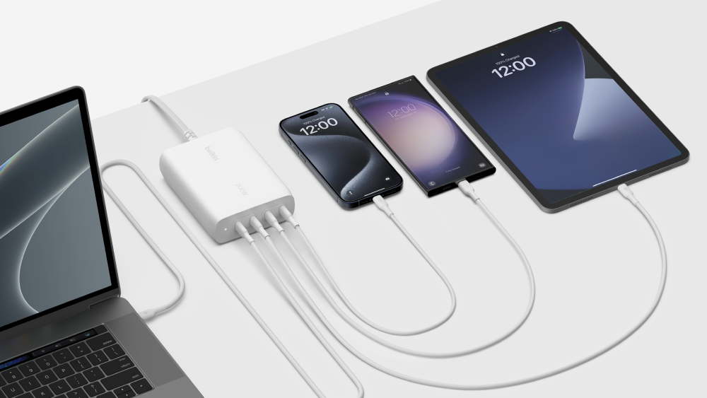 belkin BoostCharge-Pro 4 Port USB-C-GaN Charger 200W
