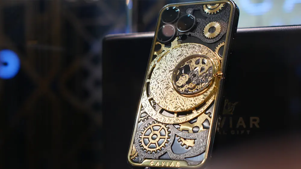 เคสมือถือ iPhone Skeleton Gold Black 14 ProMax ราคา  390,000 – 585,000 บาท
