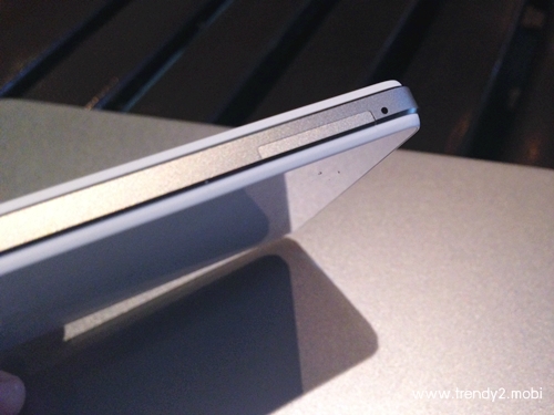 oppo-r1-Photo 31-1-57 20 35 34